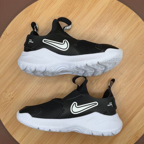 Nike Flex Runner 3 Toddler Size 10C Black/White Sneakers - Picture 4 of 10